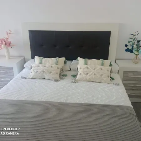 Playas Cerca, 3 Habitaciones, Mucha Luz Natural, Playas A 10' Andando Apartment